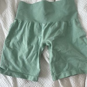 Green Nvgtn shorts